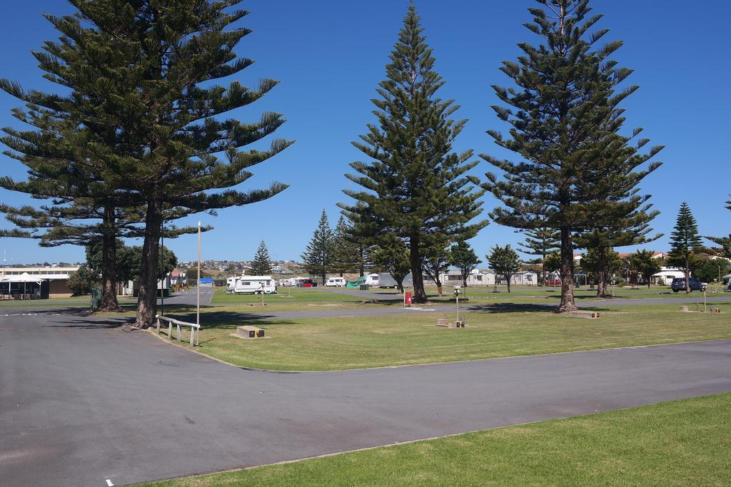 Moana Beach Tourist Park Exterior foto